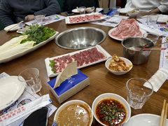 -楼外楼大刀肉传统火锅居(博学路店)