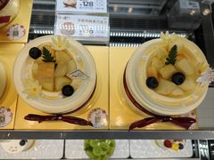 -花花卷卷·鲜食蛋糕(静安久光百货店)