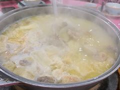 -侠成水上农庄(工业大道店)