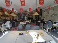 -镇南锅盖面馆(解放路店)