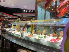 -四海一家自助餐(益田假日广场店)