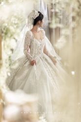 -洋洋婚纱品牌集合店