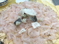 -官塘陈记鱼生·潮汕砂锅粥·牛肉火锅(潮枫路总店)