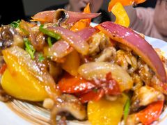 -明洞阿姨·韩式酱蟹烤肉·创意料理(三元桥店)