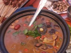 -神府路壹号·海鲜烧烤·砂锅粥·锅物(三坊七巷店)