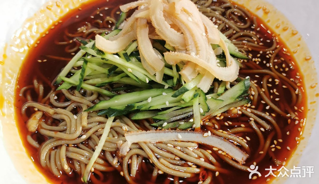 粗粮小厨，人多来吃更好，能尝试不同的菜