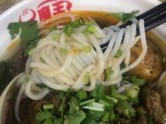 -湖南牛肉特色粉面(华屏路店)