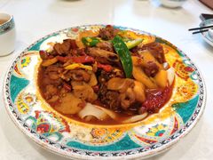 新疆沙湾大盘鸡-巴依老爷新疆美食(工体旗舰店)