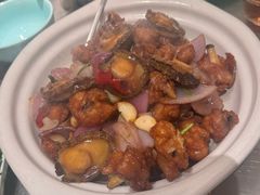 -潮界(LU·ONE凯德晶萃广场店)