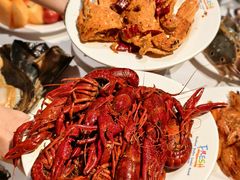 -领鲜活海鲜榴莲自助火锅(东门店)