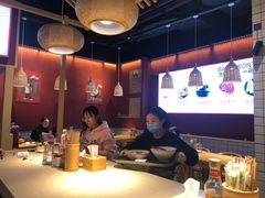 大堂-八二小区抄手(龙湖上城天街店)