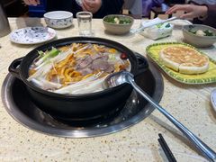 -九寨特色牦牛肉汤锅 羊肉汤锅