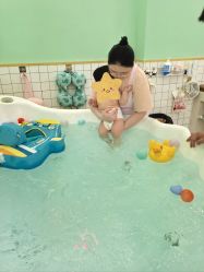 -Pony Baby宝尼婴幼儿游泳SPA馆