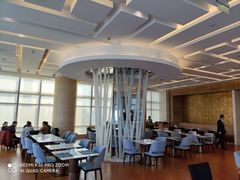 大堂-湖景知味西餐厅•自助餐• 轻食(南京金茂威斯汀大酒店)