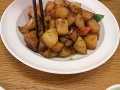 -顺风汤馆·广府粤菜(江宸天街店)