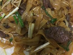 -大富蚝乌东哥饭店·石锅鱼杂·柠檬鸭(革新路店)
