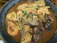 农家海鲜烧杂鱼-隆喜元鱼汤包·海鲜(中联广场店)