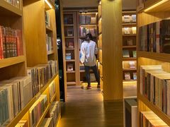 -思南书局(复兴中路店)