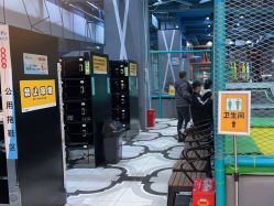 -反弹蹦床公园·亲子乐园·团建·派对(尚品奥莱店)