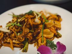 -蚝美人·生蚝海鲜烧烤(茶花园店)