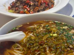 -俏湘厨•地道湘菜(建华南路店)