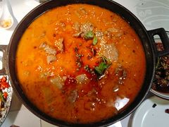 自制不老牛肉汤锅-付掌柜在成都·热炒砂锅集(金禾店)