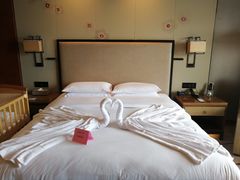 -广州汇华希尔顿逸林酒店