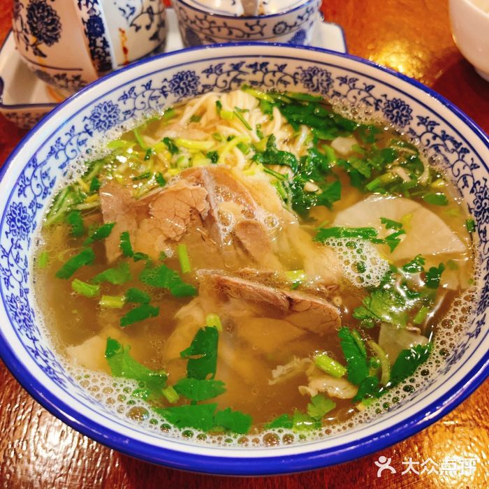 金味德兰州牛肉拉面招牌兰州牛肉面图片