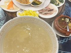 -桥香园云南过桥米线(金马碧鸡店)