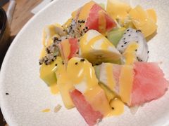 藜麦鲜果色拉-赤坂亭M9和牛烧肉(世博源店)