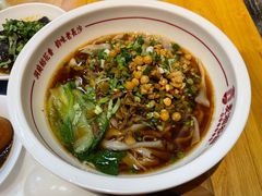 泡椒鸡杂米粉-呷佬·长沙手工米粉(金沙江路店)