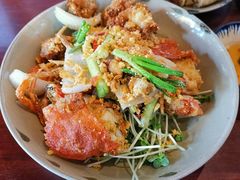 -Cuc Gach Quan Restaurant