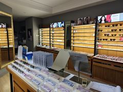 -优医视平价眼镜蔡司依视路折扣工厂店(德胜门店)