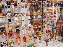 -泡泡玛特POPMART(蓝色港湾店)