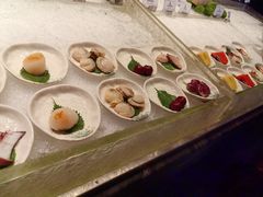 -雍容荟帝王蟹活龙虾展台自助(IFS黑金店)