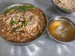 -正宗杨记普洱酸醋米线(总店)