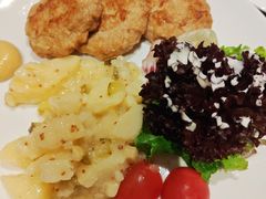 -兰特伯爵西餐厅·啤酒屋(方庄店)