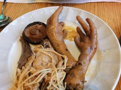 -美食小镇·观赏珍稀鸟类·长隆熊猫酒店