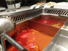 -海底捞火锅鲜切牛肉主题店(长寿路店)