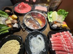 -呷哺呷哺(延安西路店)