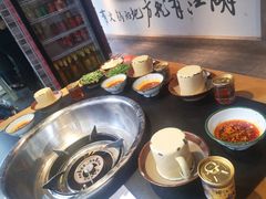 -王婆乔鲜鱼自助火锅(蜀汉路店)