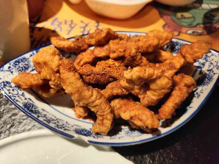 来附近医院体检顺便找吃的刚好发现安华汇有比较多吃的7楼一层都是吃