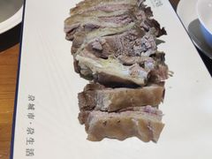 手抓羊肉-青海名吃尕张娃非遗烤肉(海湖总店)