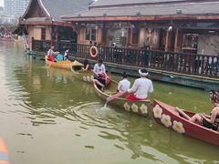-东南亚风情赶摆街夜市