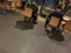 -麦当劳(哈西万达店)