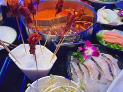 -唯爱KTV聚会餐厅(仙林东城汇店)