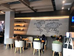 -瑞幸咖啡(杭州绿地中央店)