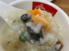 -皮蛋弟砂锅店(总店)