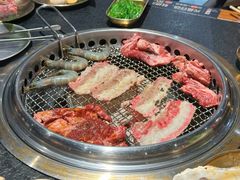 -何发发和牛烧肉·鳗鱼榴莲放题自助(乐峰广场店)