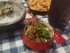 -雪熊哈尔滨烧烤·精酿啤酒·砂锅(中央胜境店)